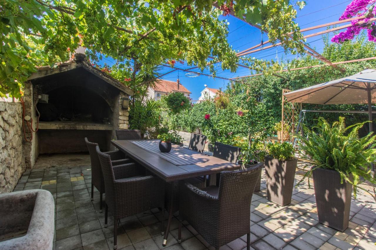 Dalmati House Ξενοδοχείο Brodarica  Εξωτερικό φωτογραφία